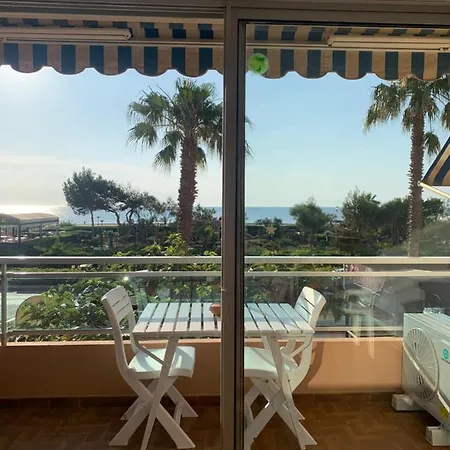 Chez Lili Et Alex! Face A La Mer! Clim, Balcon, Garage! Appartement Canet-en-Roussillon